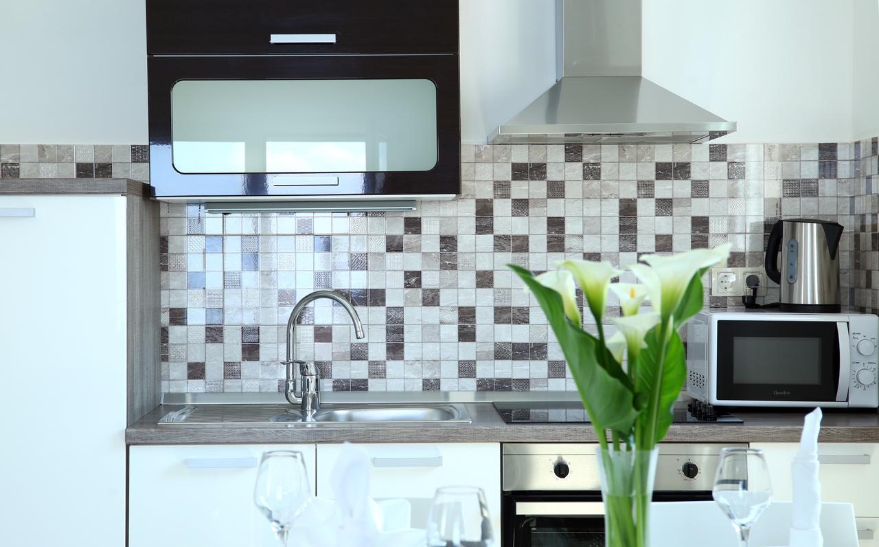 Apartments Nemira Exclusive Оміш Екстер'єр фото
